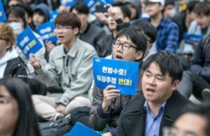 Güney Kore’deki seçimlerden muhalefet galip çıktı