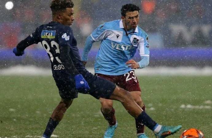 Trabzonspor’un 13 maçlık yenilmezlik serisi Rize’de son buldu