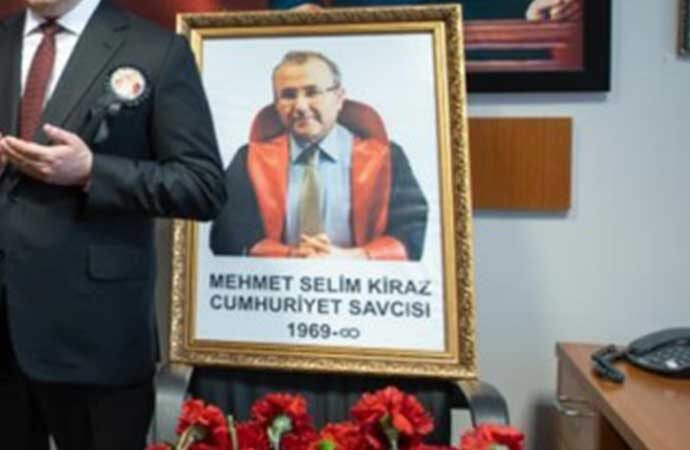 Cumhuriyet Savcısı Mehmet Selim Kiraz şehit edilmesinin 7. yılında anıldı