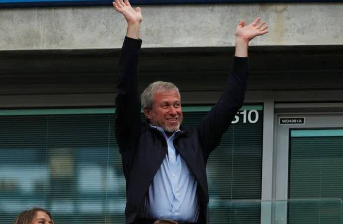 Abramovich, Chelsea’yi satıyor: Savaş kurbanları için vakıf kuracağım