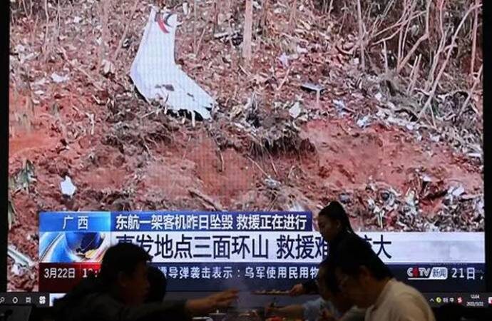 Çin’de düşen uçaktaki tüm yolcuların öldüğü kesinleşti