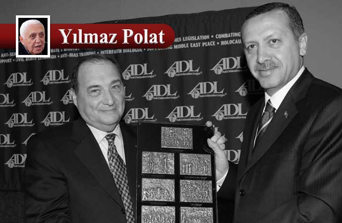Erdoğan’ a ‘Yahudi Cesaret ödülünü’ veren Foxman’la yeniden