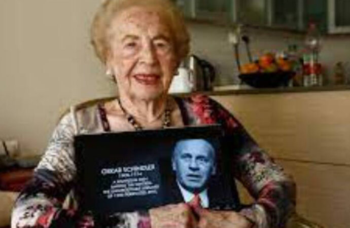 Schindler’in sekreteri Mimi Reinhardt, 107 yaşında yaşamını yitirdi