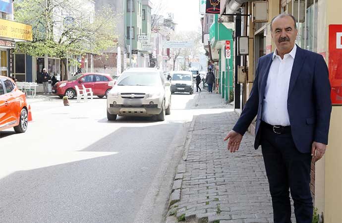 Başkan Türkyılmaz’dan Büyükşehir’e: Yetki verin ana caddeleri de biz yapalım