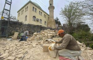 Kozan’da asfalt, köprü ve minare çalışması