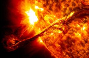 NASA, Güneş’teki patlamaların görüntülerini yayınladı