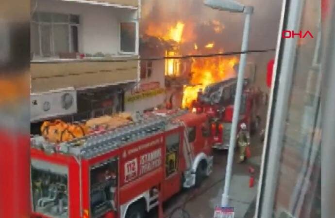 İstanbul Sarıyer’de yangın! İtfaiye aracı alev aldı