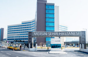 CHP’li Gökçel: Mersin Şehir Hastanesi’nde hastalar ameliyat olamıyor