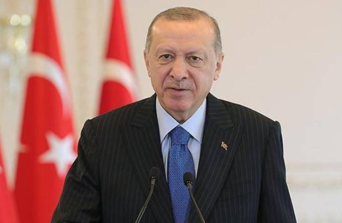 Erdoğan’dan geri adım: Atatürk Havalimanı’nın bir ihtimal pistlerini kaldırmayacağız