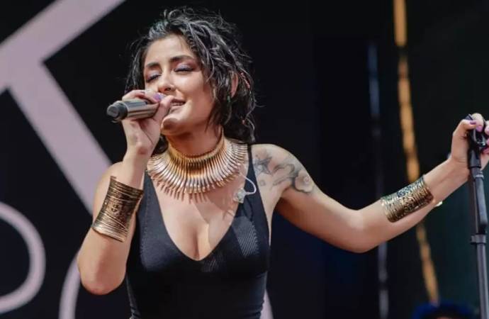 Konseri iptal edilen Melek Mosso’ya Burdur Belediyesi’nden davet