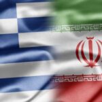 Yunanistan İran’ın petrol gemisini alıkoydu