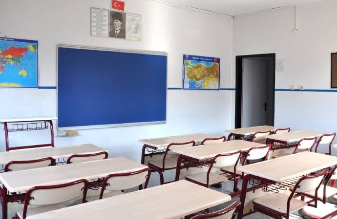 Okullara kayıt ücreti alınmayacak denmişti! 40 bin lira istediler iddiası