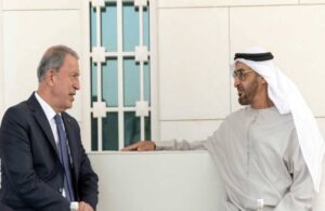 Hulusi Akar, BAE Devlet Başkanı Al Nahyan ile görüştü