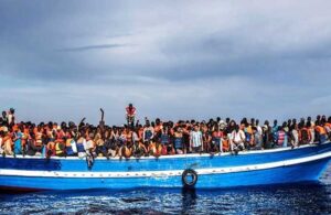 Tunus açıklarında kaçak göçmen teknesi battı