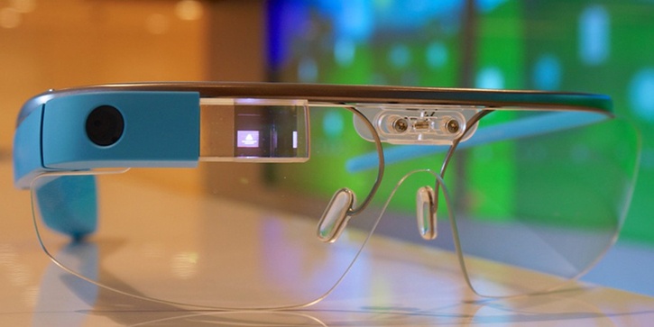 Yeni Google Glass iletişim sorununu çözecek