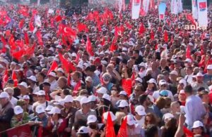 CHP’den ‘Milletin Sesi’ mitingi! Maltepe ‘Hak, hukuk, adalet’ sloganlarıyla inliyor