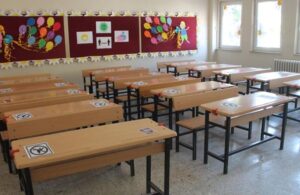 Türk lirasındaki ani değer kaybı okulları vurdu
