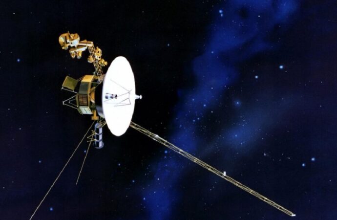 Voyager 1 NASA’ya tuhaf veriler göndermeye başladı