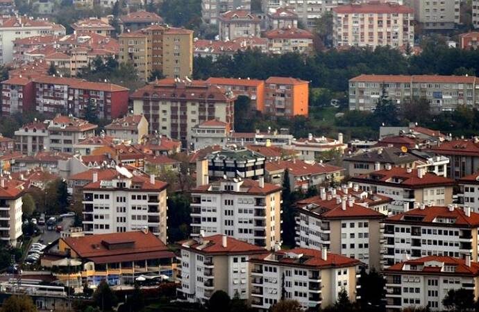 Boğaziçi Üniversitesi akademisyeni maaş bordrosunu paylaşarak kira fiyatlarına isyan etti