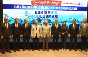 CHP’li büyükşehir belediye başkanları Eskişehir’de buluştu