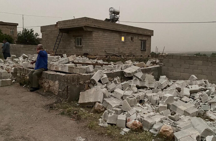 Gaziantep’te çöken duvarın altında kalan iki çocuk yaşamını yitirdi