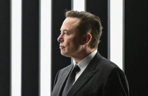Elon Musk’ı eleştiren çalışanlar işten çıkarıldı