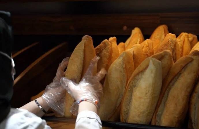 İstanbul, İzmir ve Ankara’da halk ekmeğe zam yapıldı
