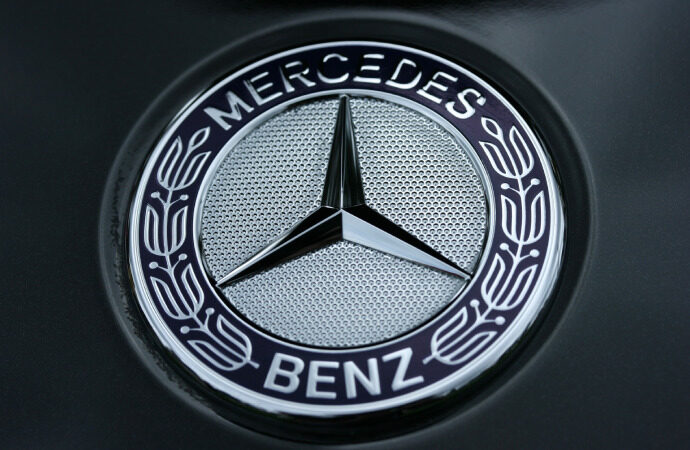 Mercedes 1 milyon aracı geri çağıracak