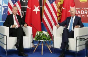 Erdoğan NATO zirvesinde Biden ile görüştü