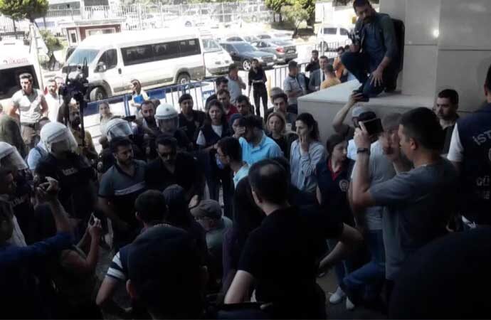 Tutuklu ailelerine polis müdahalesi! HDP’li başkan gözaltında