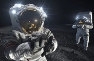 NASA, yeni astronot kıyafetleri hazırlamak için düğmeye bastı