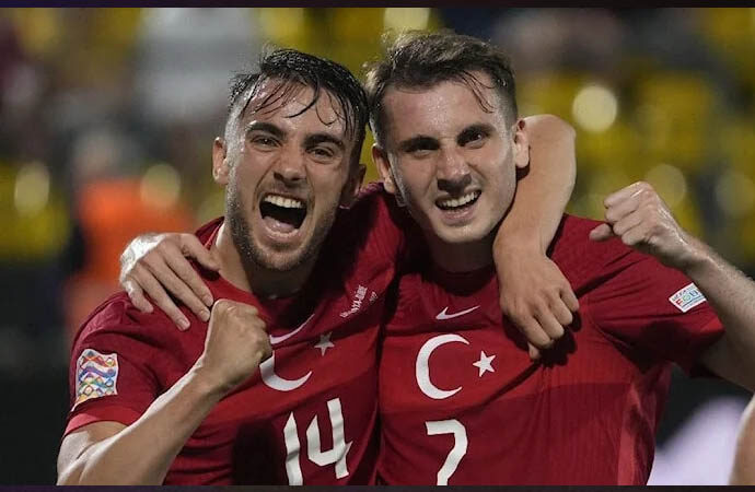 Yunus Akgün milli maçta golle tanıştı