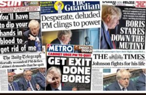 İngiltere’de kriz manşetlerde! 18 bakan ve vekil istifa etti Başbakan Johnson direniyor