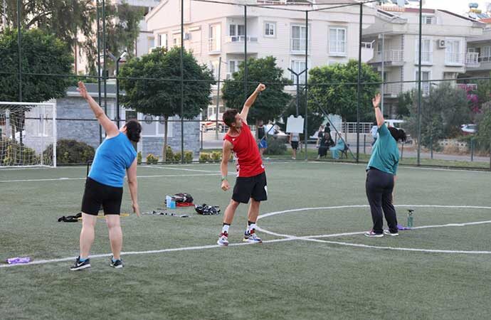 Didimliler, Didim Belediyesi ile daha sağlıklı bir hayat için spor yapıyor