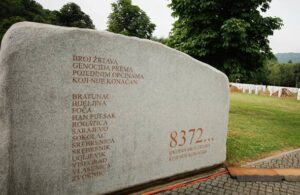 İnsanlık trajedisi! Srebrenitsa soykırımının üzerinden 27 yıl geçti