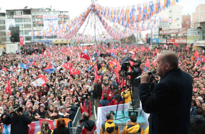 Erdoğan Van mitingini maliyeti belediye yıkıldı