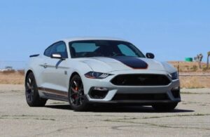 Yeni Ford Mustang Detroit Auto Show 2022’de tanıtılacak
