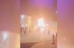 Kahramanmaraş’ta Suriyeli eylemciler konteynerleri ateşe verdi