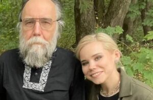 Putin’e yakınlığıyla tanınan Aleksandr Dugin’in kızı öldürüldü!