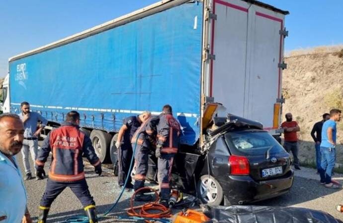 Ankara’da feci kazada can pazarı! 4 ölü 1 yaralı