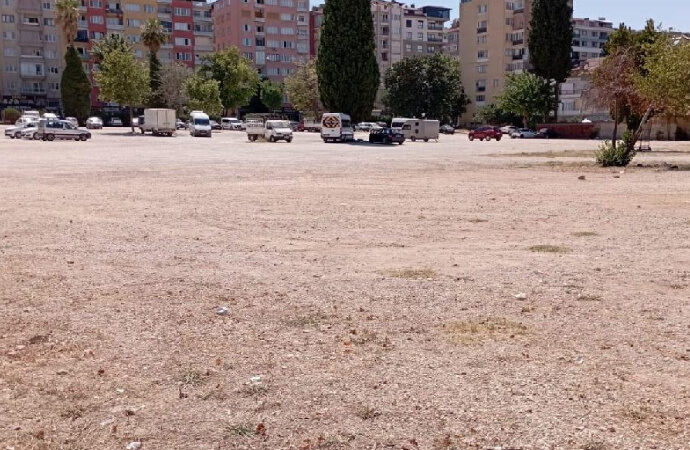AKP’li belediye dar gelirliye konut yapılması için alınan arsaları parsel parsel satıyor