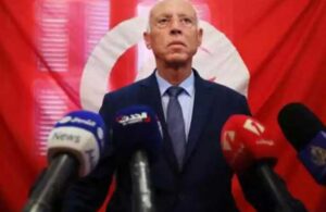 Tunus dini Anayasa’dan çıkardı