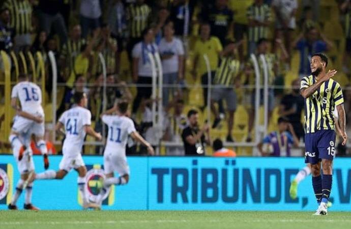 UEFA’dan Fenerbahçe’ye ‘Vladimir Putin’ cezası