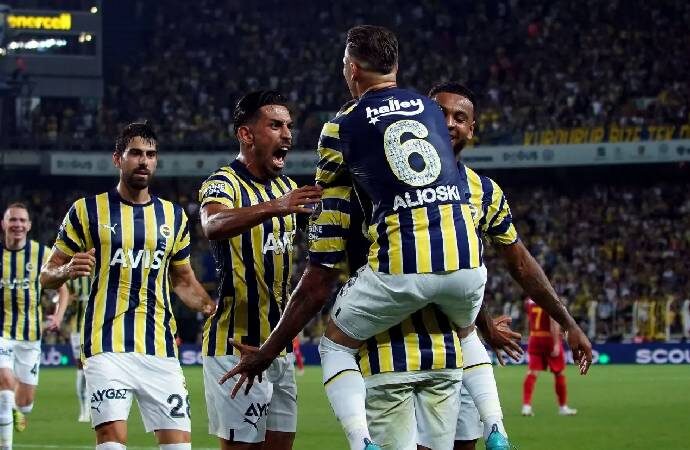 Fenerbahçe-Dinamo Kiev maçında ilk 11 belli oldu