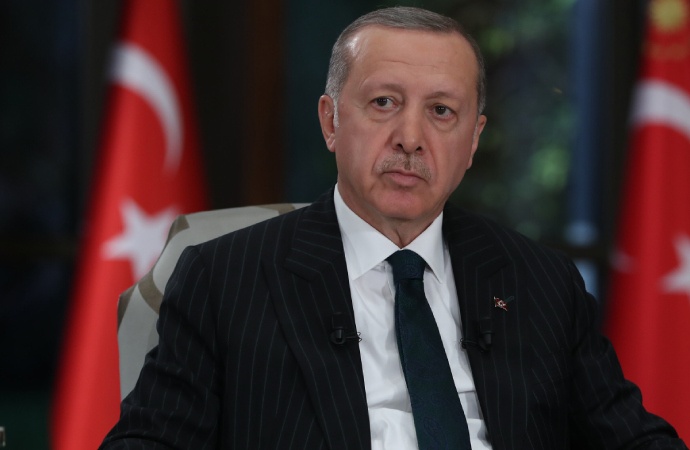 Erdoğan yurt dışına giden gençleri yine hedef aldı: Acıyarak bakıyoruz