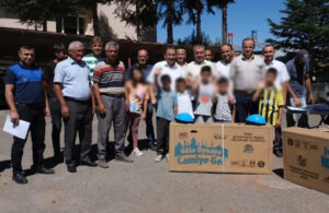Çocuklar AKP’li belediyenin ‘namaz’ hediyesini ‘ihtiyaçtan’ satılığa çıkardı