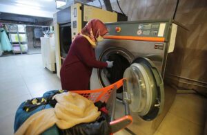 CHP’li belediye öğrencilerin çamaşırlarını yıkayıp ütüleyecek