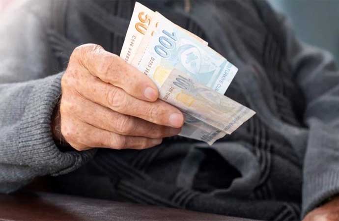 Emekliye enflasyon farkı yüzde 15,4 ! Emekli maaşı ne olacak?