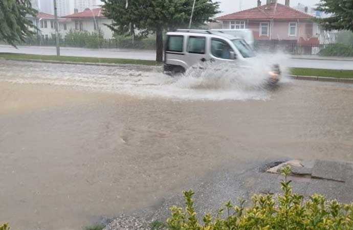 Kastamonu sele teslim! Yüzlerce ev ve iş yerini su bastı