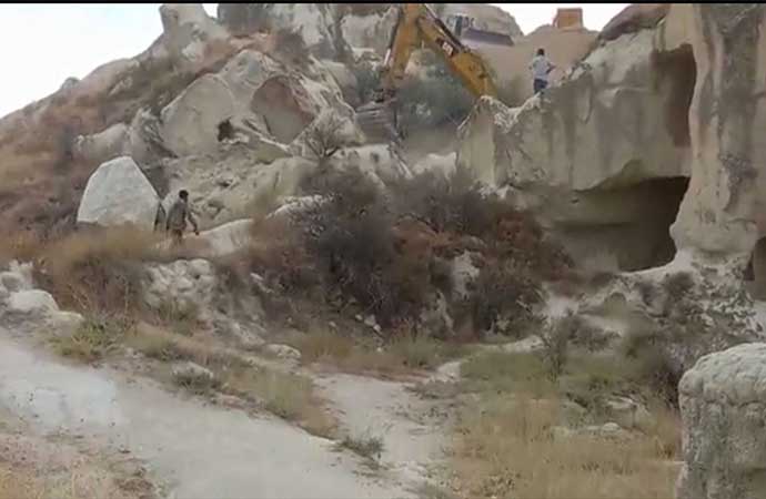 CHP’li Öztunç Peribacaları’nın yıkılışının videosunu paylaştı
